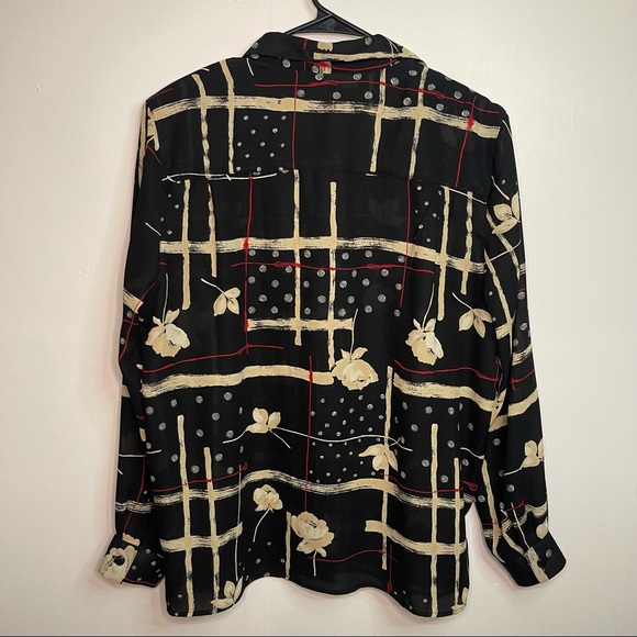 Floral Button Down Blouse - Picture 4 of 8